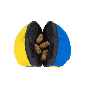 Tug-E-Nuff The Clam Treat Dispensing Dog Toy